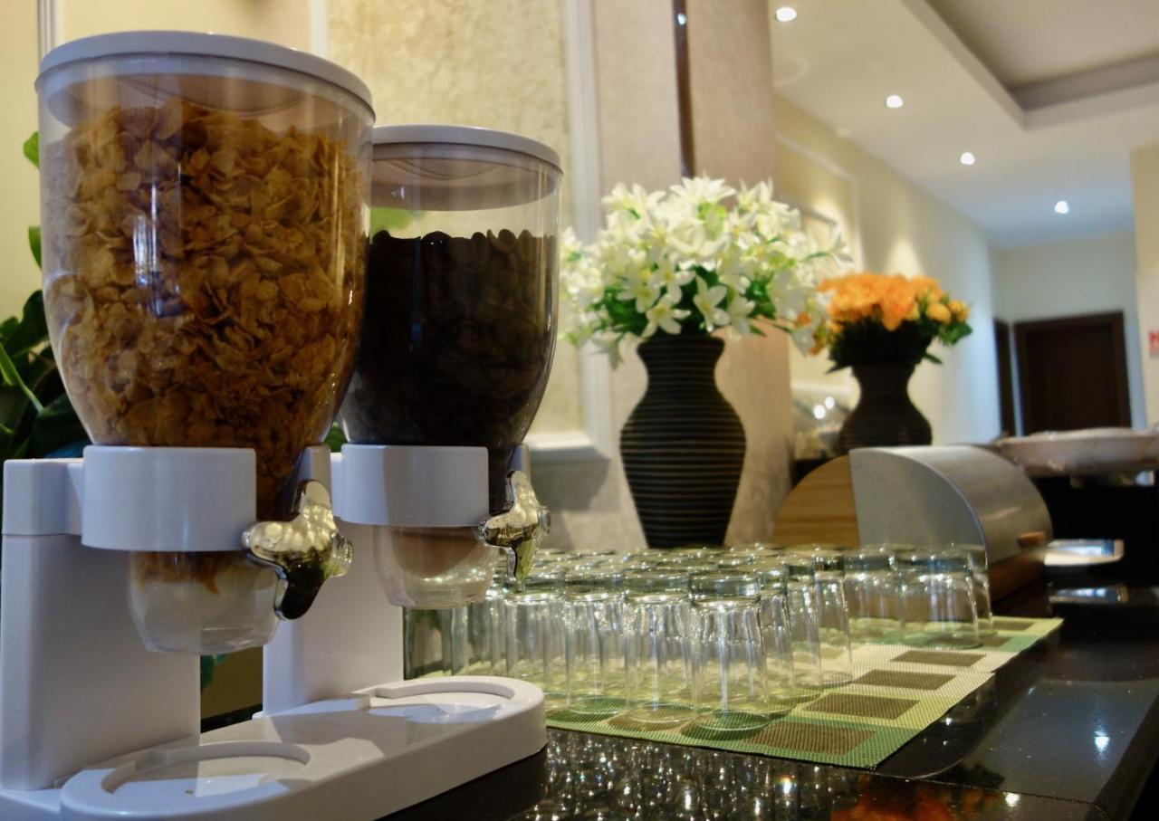 Grand Tayba Hotel Salalah Buitenkant foto
